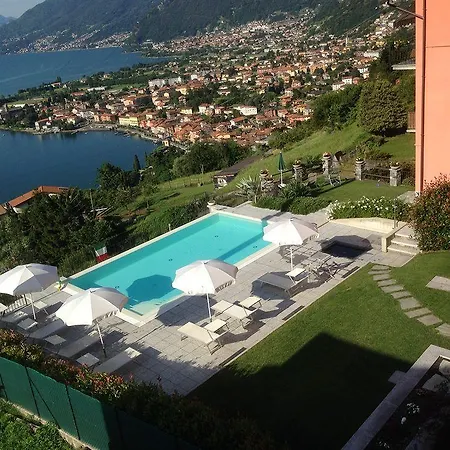 Cafelicita - View - Infinity Pool - Jacuzzi グラヴェドーナ