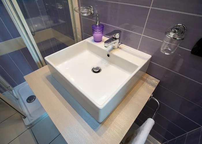 Cafelicita - View - Infinity Pool - Jacuzzi 4*