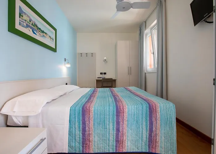 Cafelicita - View - Infinity Pool - Jacuzzi 4* Граведона