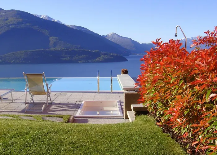 Cafelicita - View - Infinity Pool - Jacuzzi
