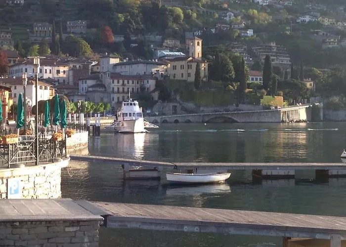 Cafelicita - View - Infinity Pool - Jacuzzi Граведона