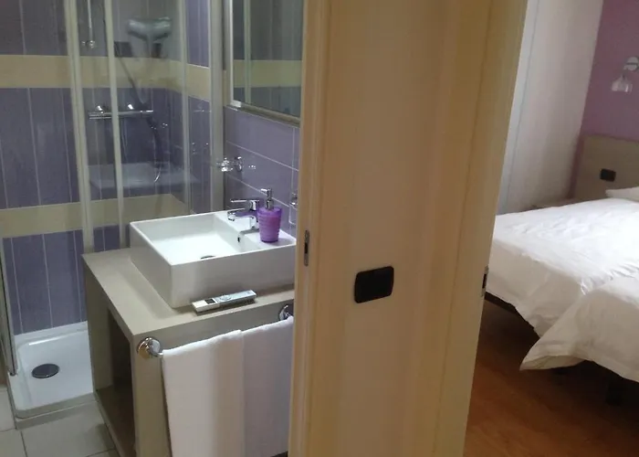 Cafelicita - View - Infinity Pool - Jacuzzi Граведона