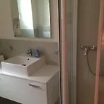 Cafelicita - View - Infinity Pool - Jacuzzi מלון דירות