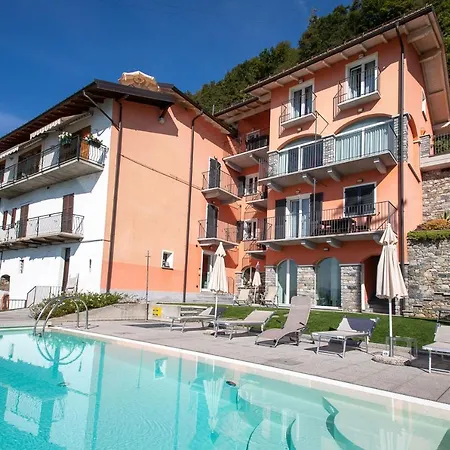 Aparthotel Cafelicita - View - Infinity Pool - Jacuzzi Gravedona