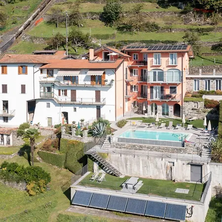 Cafelicita - View - Infinity Pool - Jacuzzi Gravedona