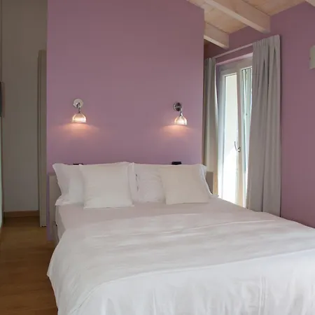 Aparthotel Cafelicita - View - Infinity Pool - Jacuzzi