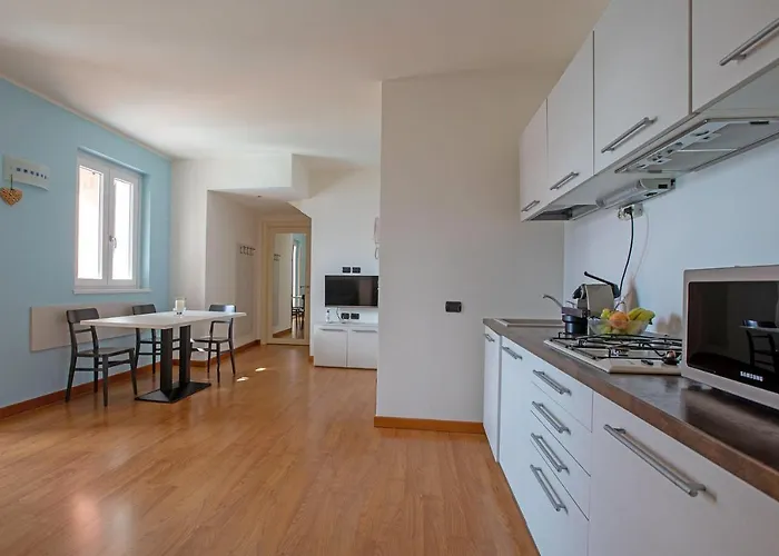 Cafelicita - View - Infinity Pool - Jacuzzi Lägenhetshotell