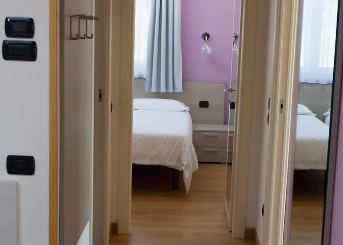 Cafelicita - View - Infinity Pool - Jacuzzi Lägenhetshotell Gravedona