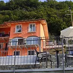 Апарт-отель Cafelicita - View - Infinity Pool - Jacuzzi 4*