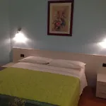 Ξενοδοχείο με διαμερίσματα Cafelicita - View - Infinity Pool - Jacuzzi