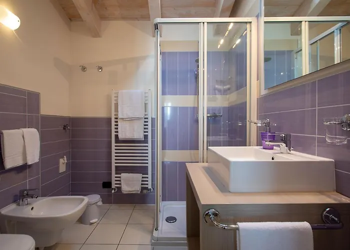 Cafelicita - View - Infinity Pool - Jacuzzi Hotel apartamentowy 4*