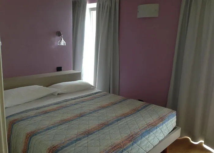 Hotel apartamentowy Cafelicita - View - Infinity Pool - Jacuzzi Gravedona